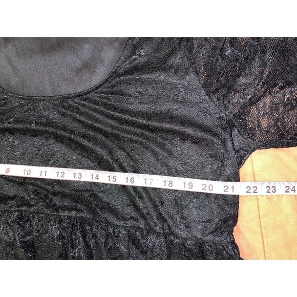 Torrid Black Sheer Lace Long Sleeve Scoop Neck Tunic Top Blouse Women's Size 1x - Picture 5 of 8
